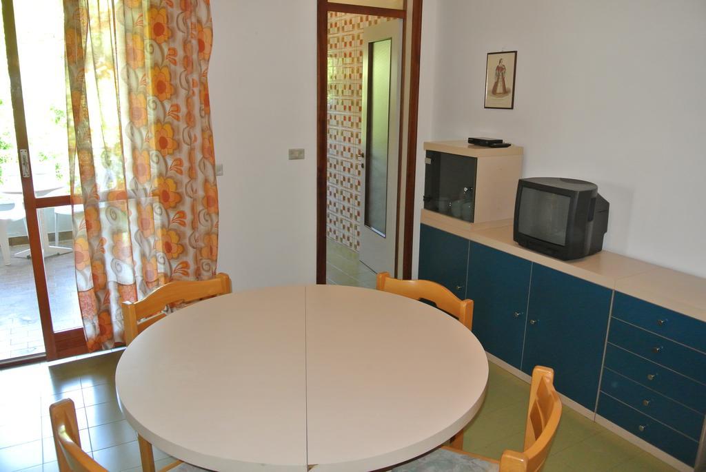 Residence Gardenia لينانو سابيادورو المظهر الخارجي الصورة