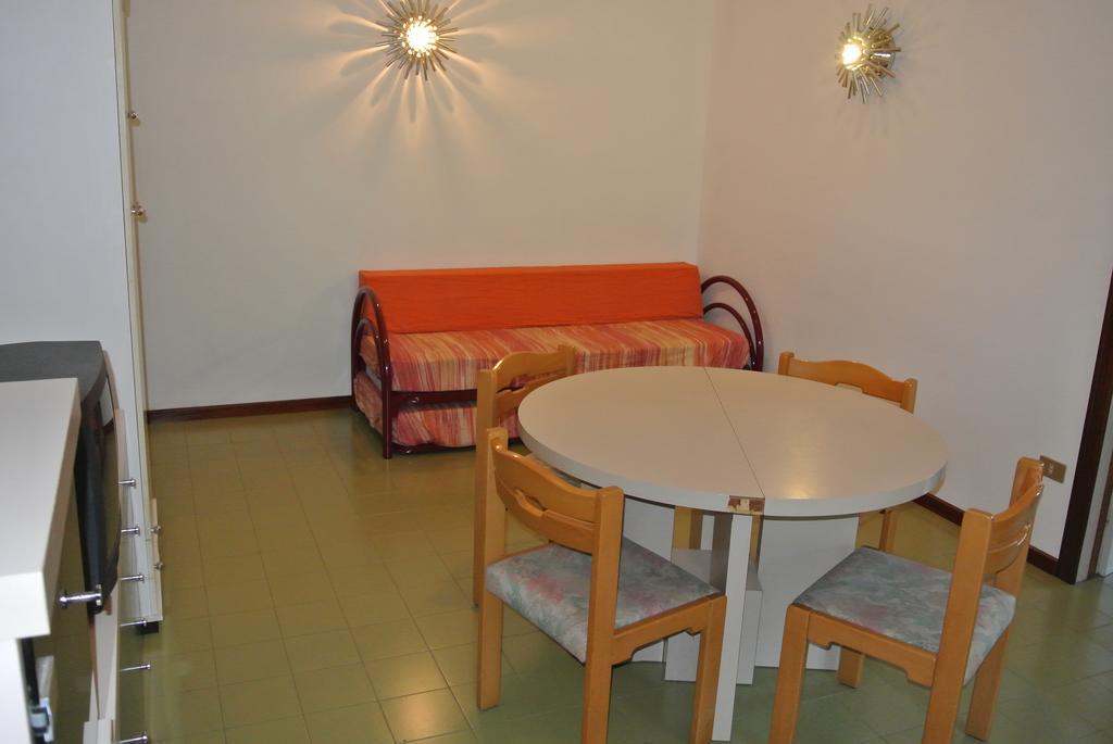 Residence Gardenia لينانو سابيادورو المظهر الخارجي الصورة