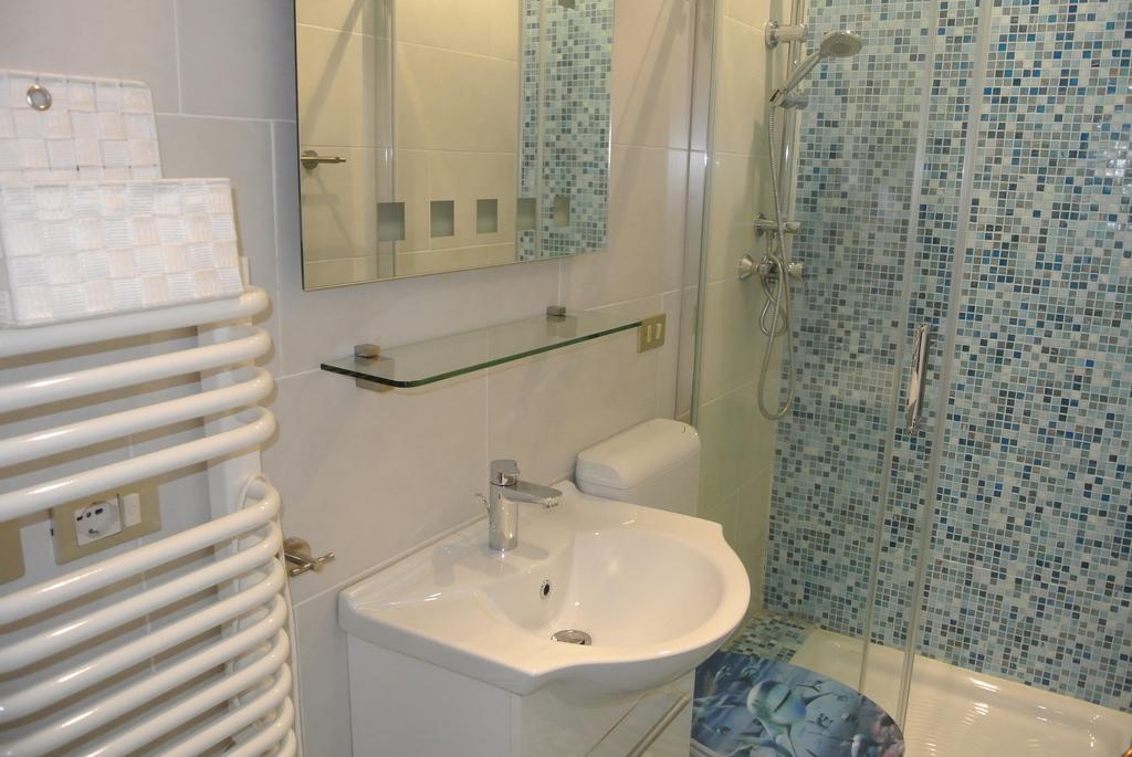 Residence Gardenia لينانو سابيادورو المظهر الخارجي الصورة